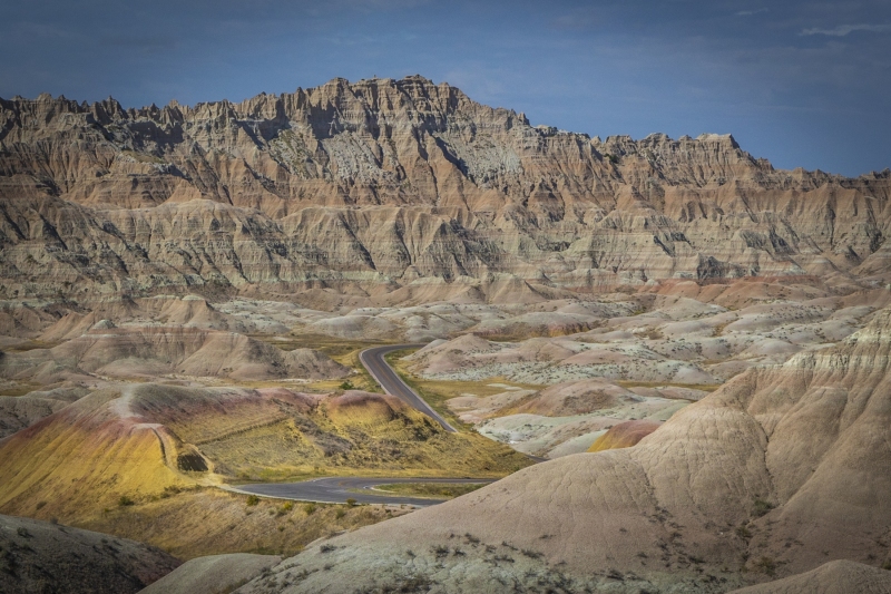 Badlands-Gold-Hills