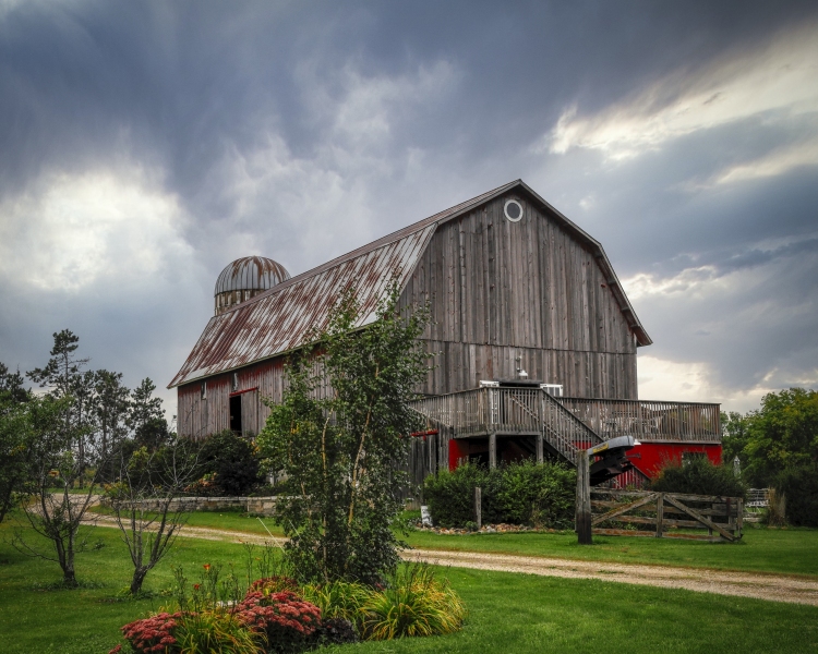 Barn-9.17.22-9909