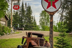 Vintage-signs-and-truck-5.30.21