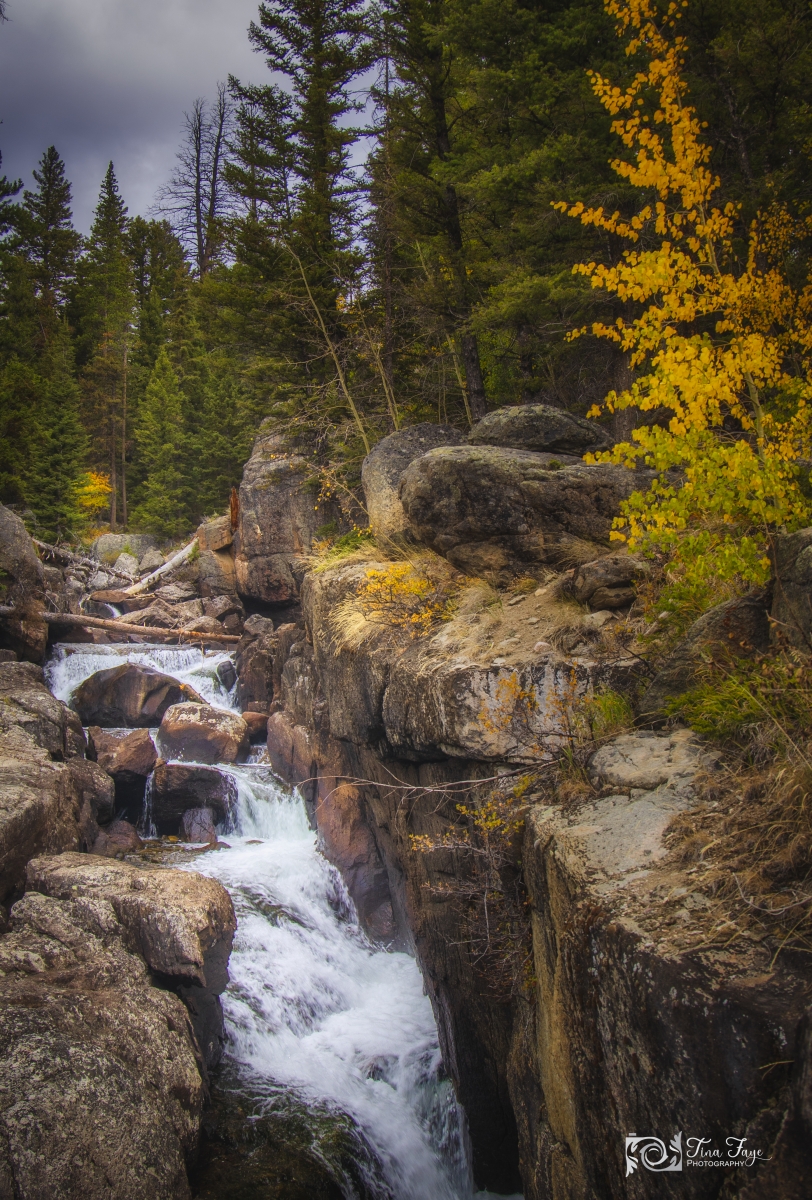 Beartooth-Pass-Waterfall-9.20.20