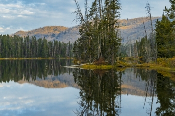 Sylvan-Lake-Mirrored-9.23.20.4